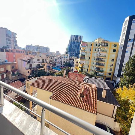 Sunlit House City Center Tiranë Luaran gambar